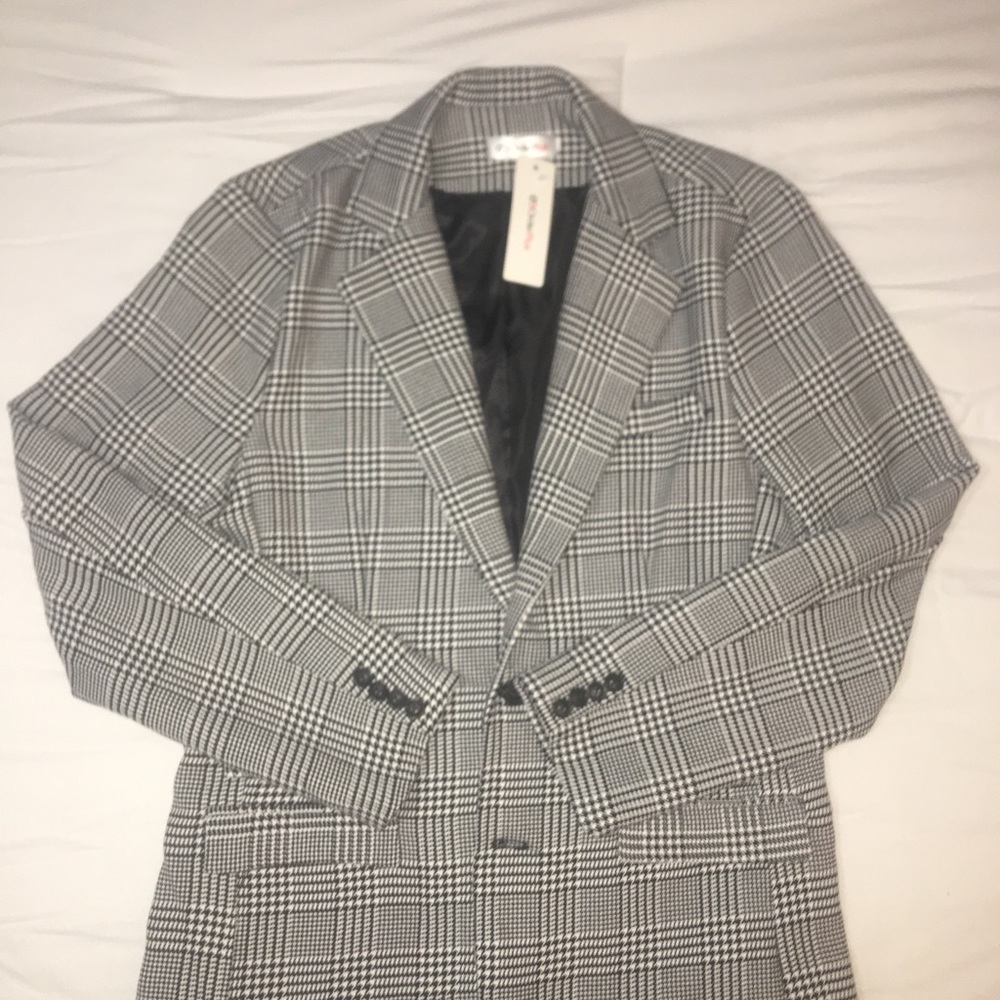 Men’s herringbone blazer.  Brand New!